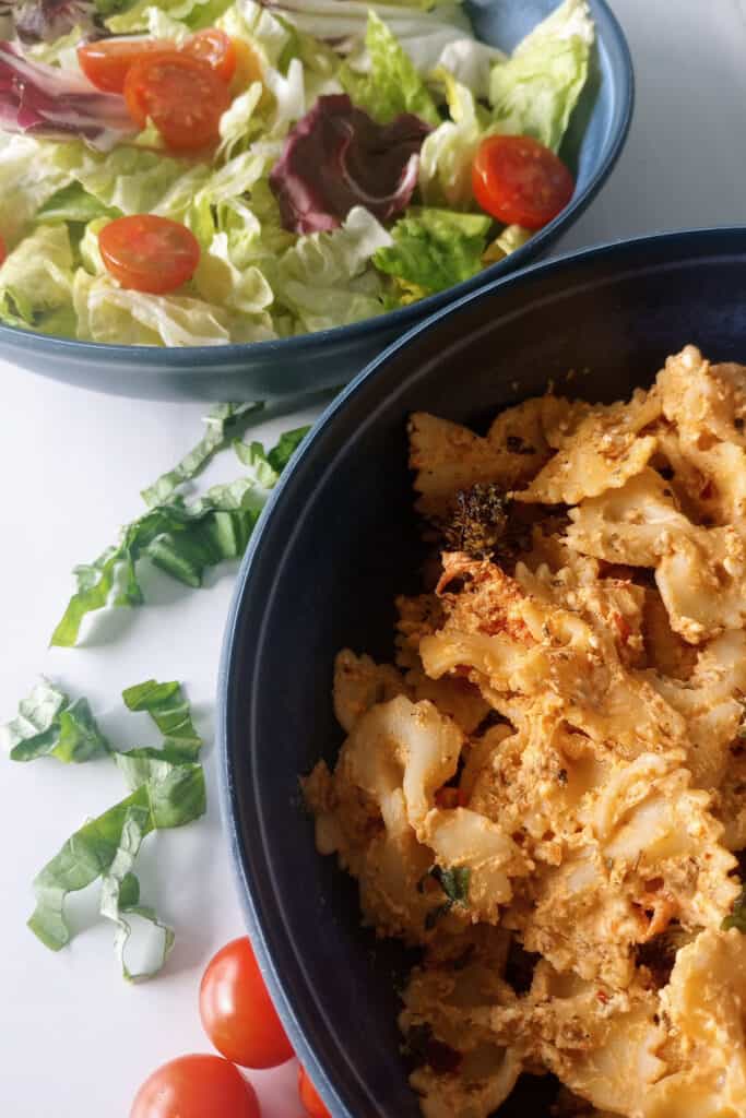 Salad in a bowl with pasta. 