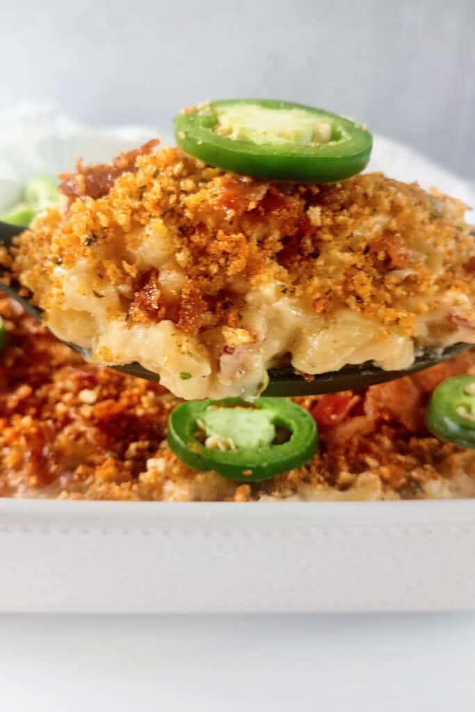 Toasted Panko breadcrumbs are the secret to this crispy mac and cheese topping.